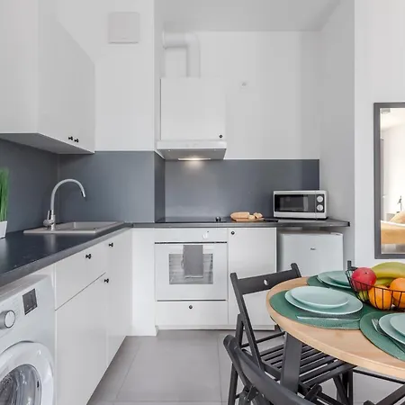 Appartement Kolejowa Varsovie